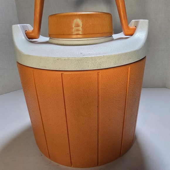 Vintage Coleman Orange White 1 Gallon Water Cooler Jug 1970’s Canada - Picture 2 of 4